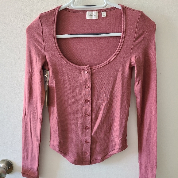 NWT Aritzia Wilfred Effie Long Sleeve in Pink - Picture 5 of 7